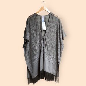 Chico’s NWT Geometric Lace Ruana Oversized Crochet Wrap Poncho Cardigan L/XL